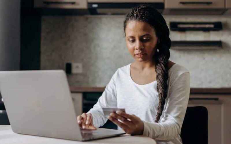 Onde fazer empréstimo online cartão de crédito