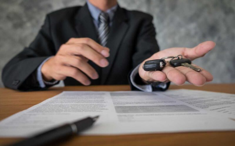 Refinanciamento de veículo: veja como avaliar juros, prazos e evitar armadilhas legais