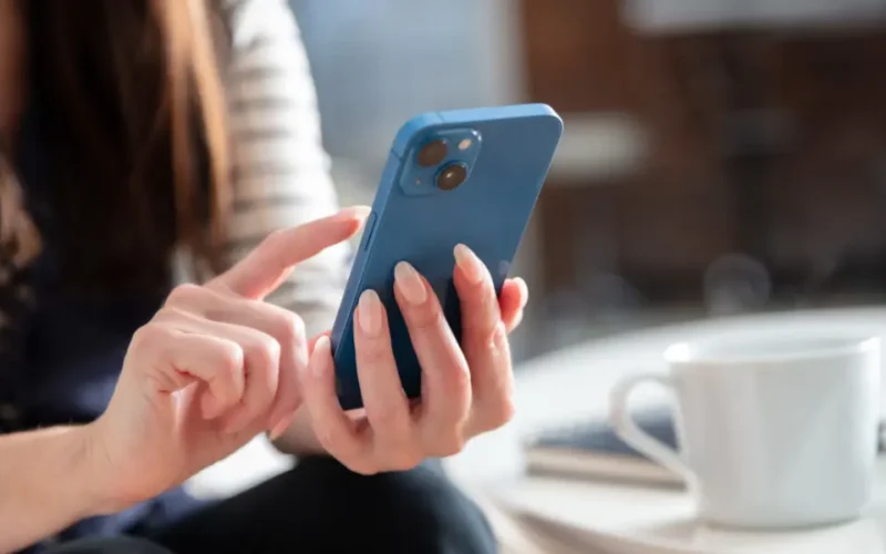 Ver filmes dublados grátis no iphone