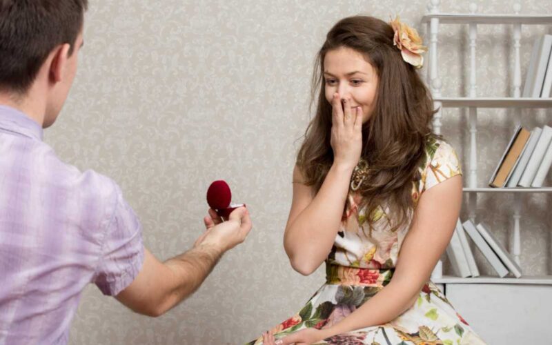 Como planejar um pedido de casamento surpresa